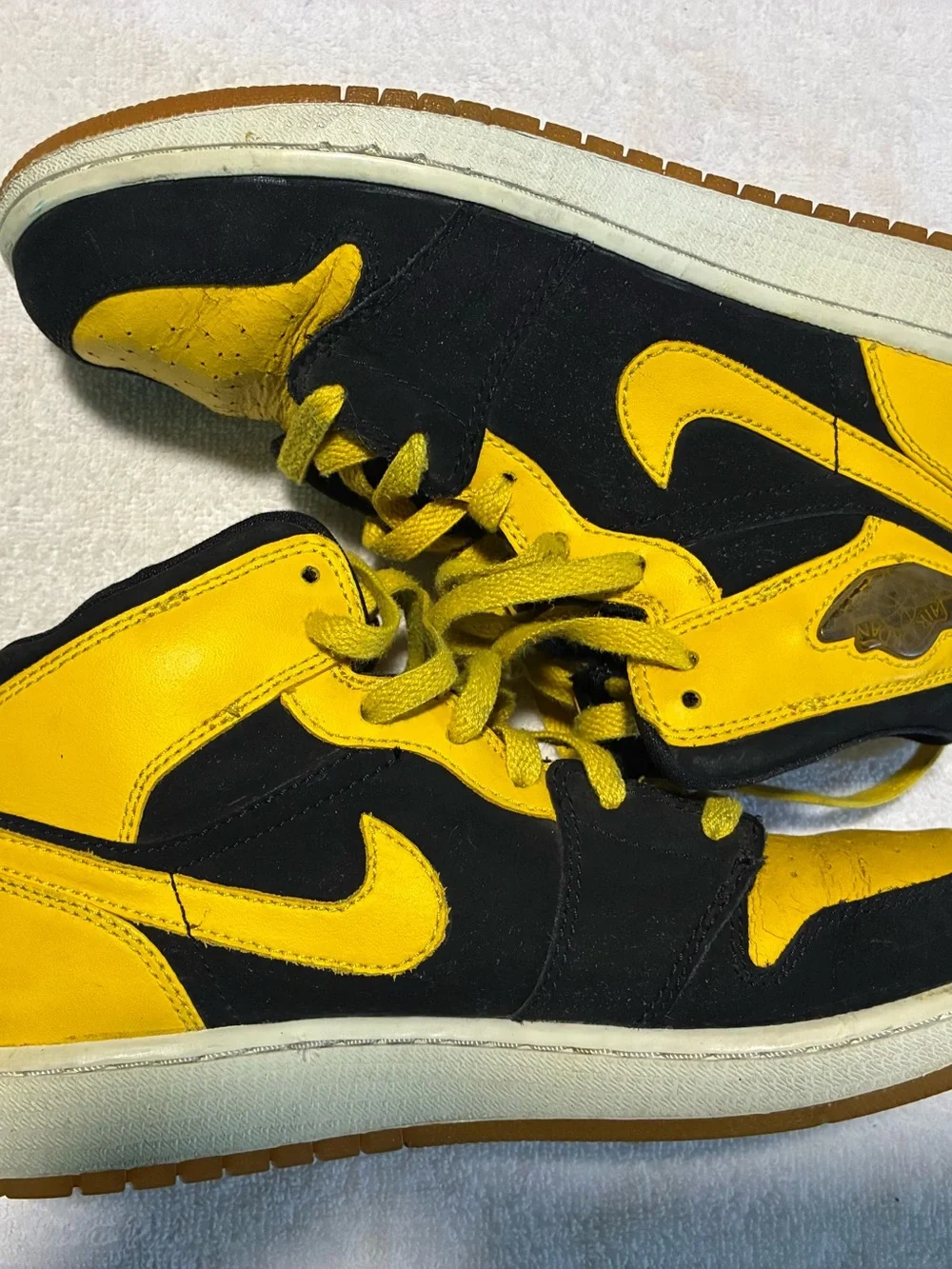 Vintage 2006 - Air Jordan 1 Retro Mid New Love size 5.5
